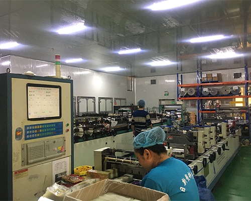 制(zhi)袋設(she)備